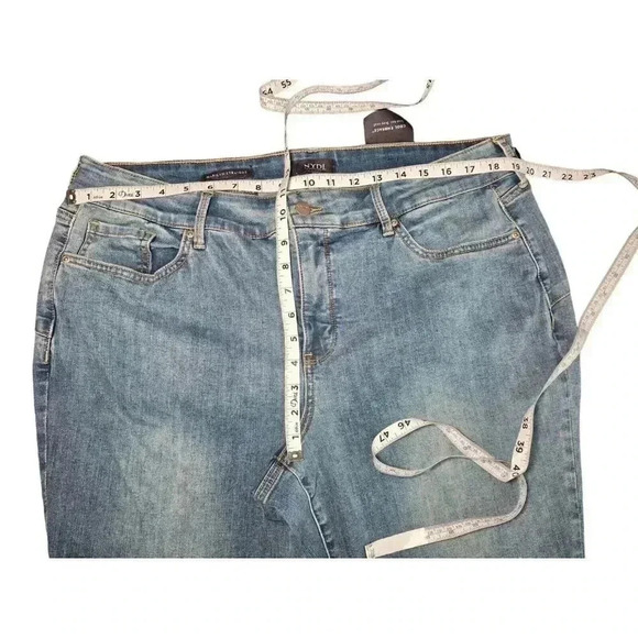 NYDJ Jeans Women 18W Marilyn Straight Cool Embrace Lift Tuck Medium Wash Stretch - Picture 7 of 12
